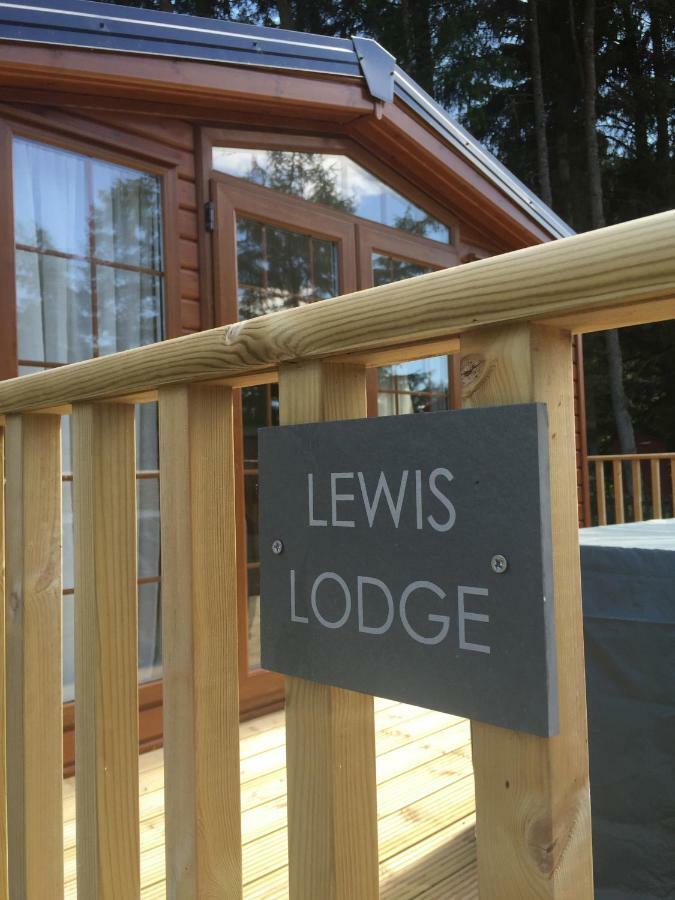 Lewis Lodge Perth Luaran gambar
